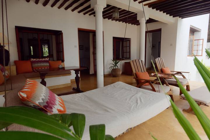 Room 13 of 71