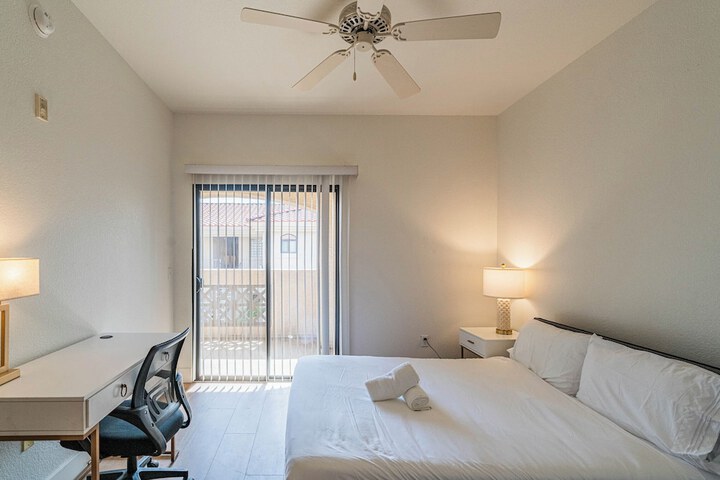 Room 56 of 116