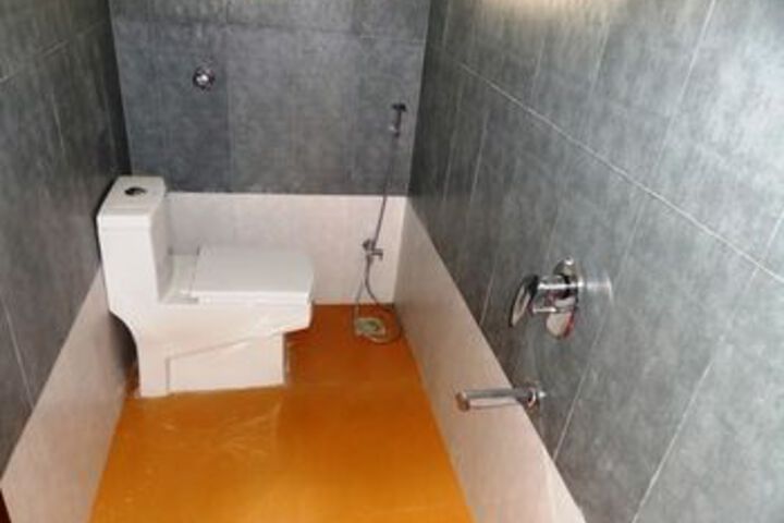Room 4 of 26