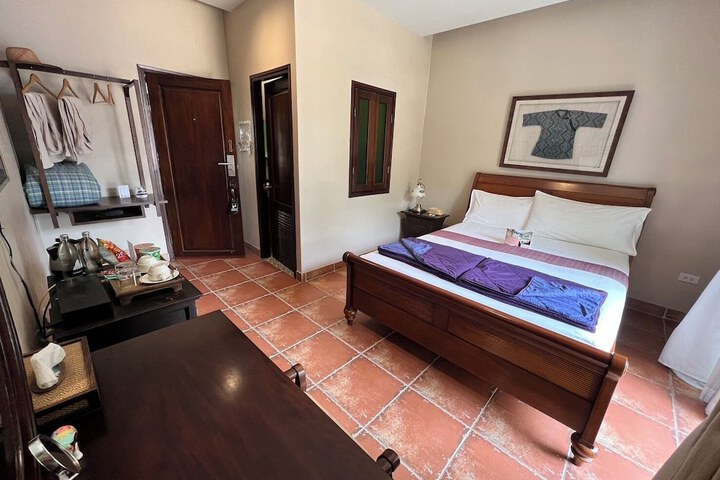 Room 7 of 15