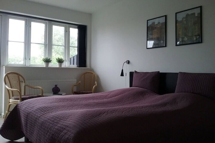 Room 10 of 45