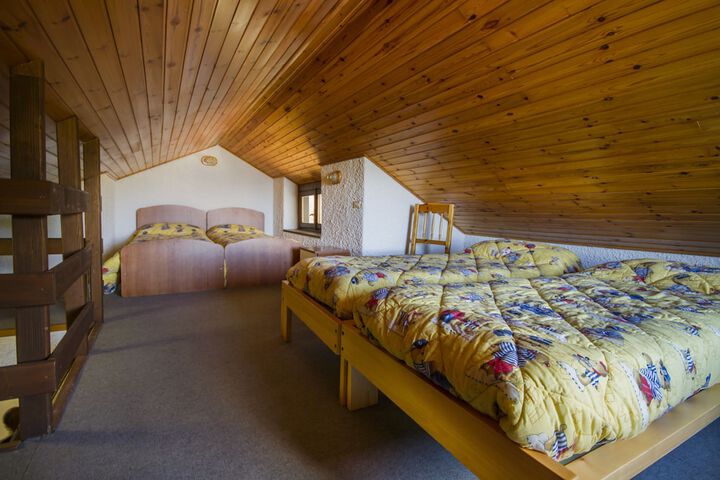 Room 22 of 63