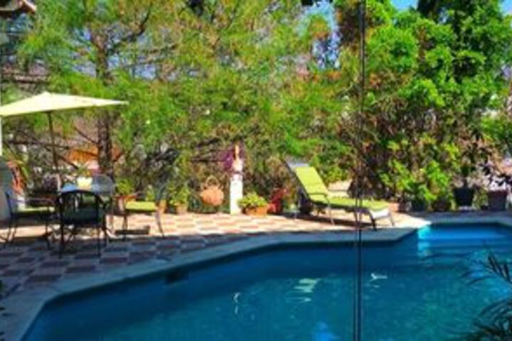 Pool 35 of 42