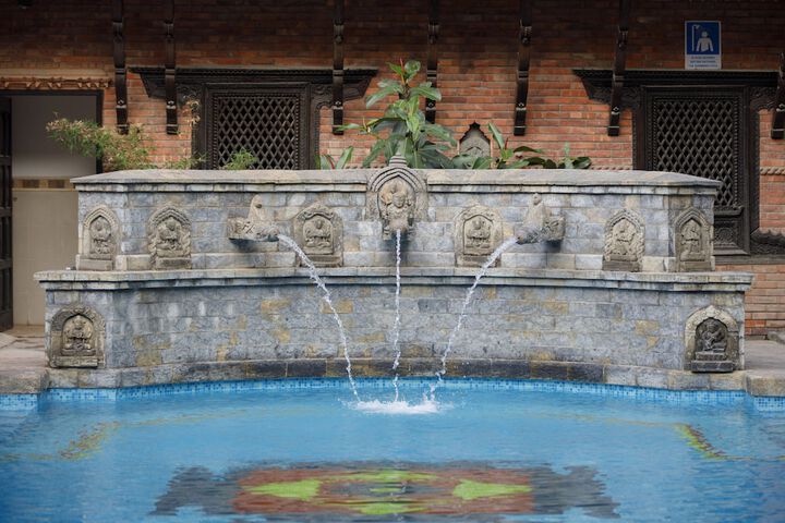 Hotel with Pool