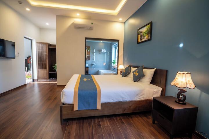 Room 34 of 68