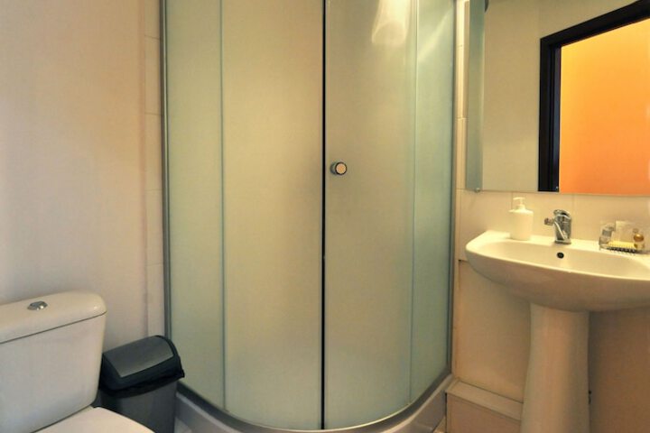 Room 45 of 60