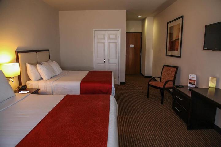 Room 2 of 6