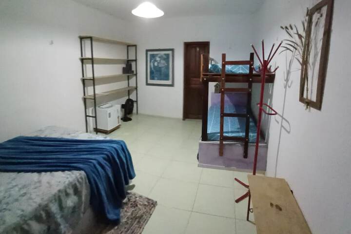Room 26 of 80