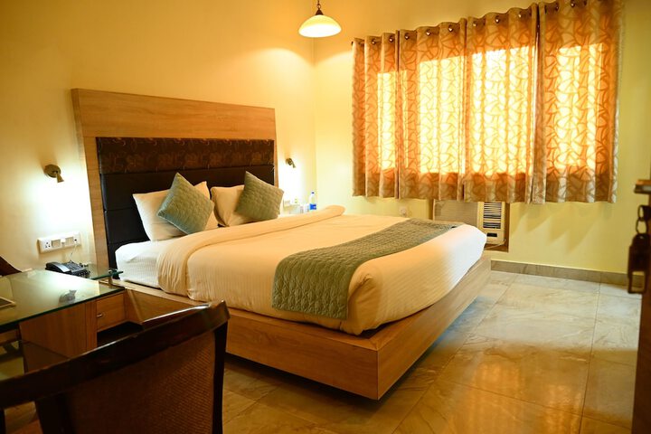 Room 8 of 46