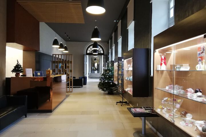 Hotel Interior 2 of 31