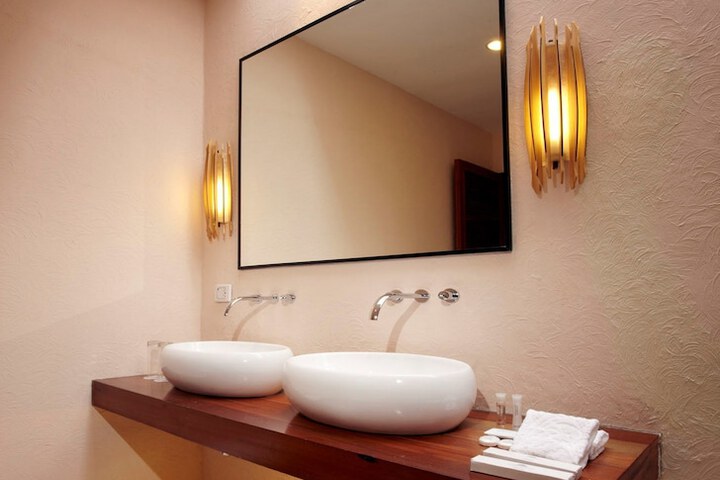 Bath Photo