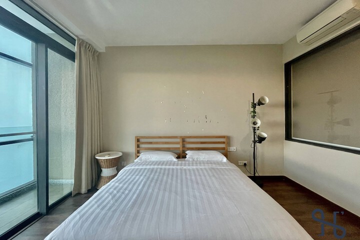 Room 19 of 326