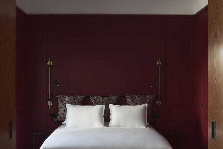 Room 17 of 55