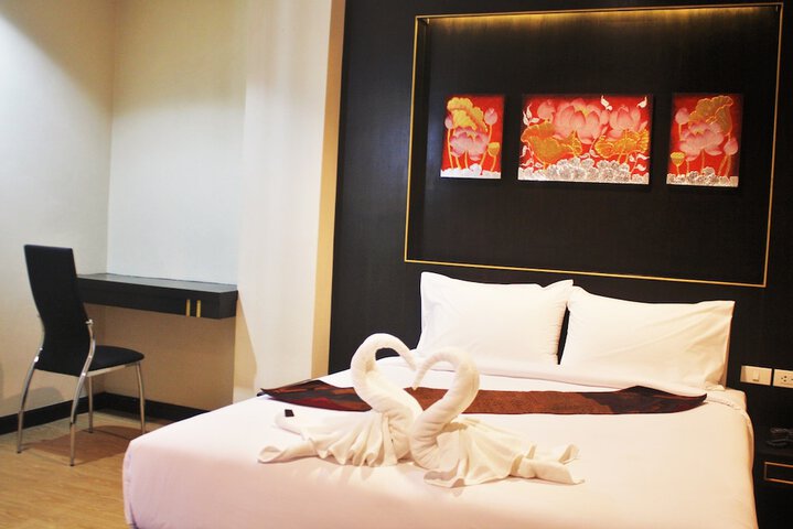 Room 21 of 36