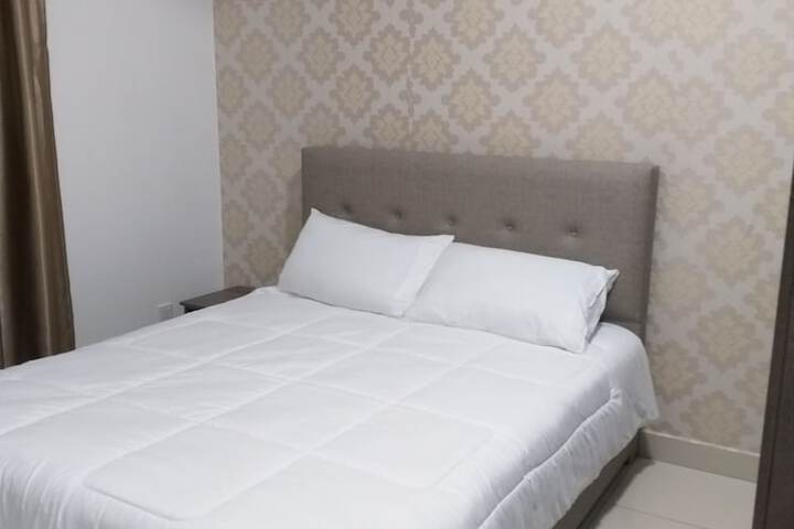Room 3 of 31