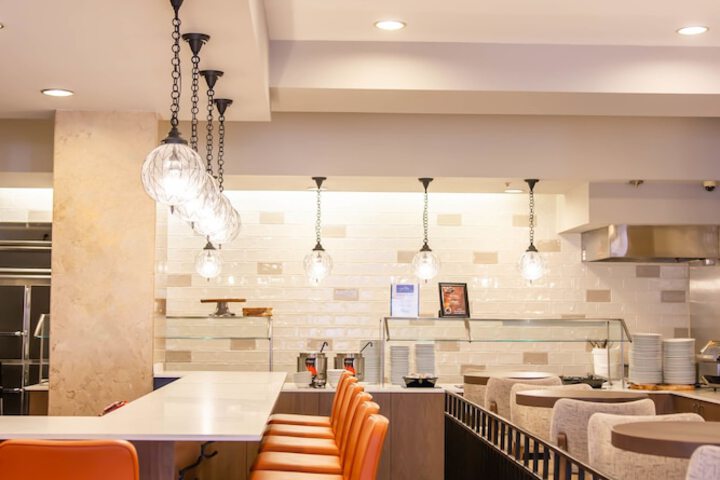 Breakfast area