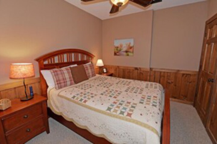 Room 33 of 36