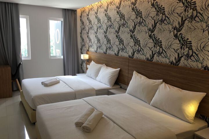 Room 7 of 34