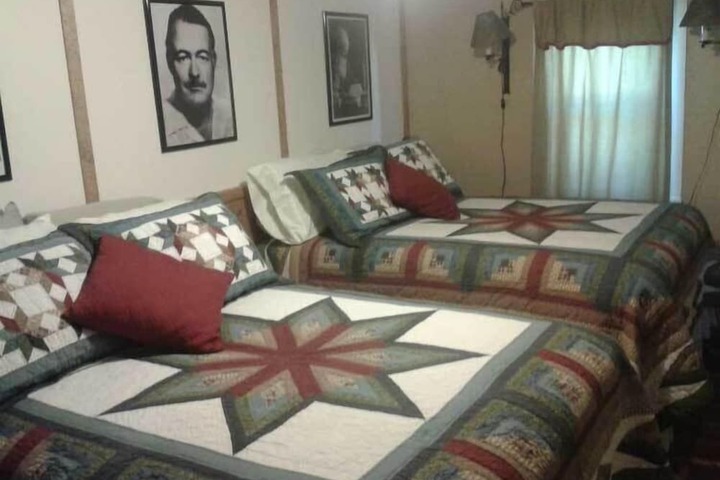 Room 12 of 21