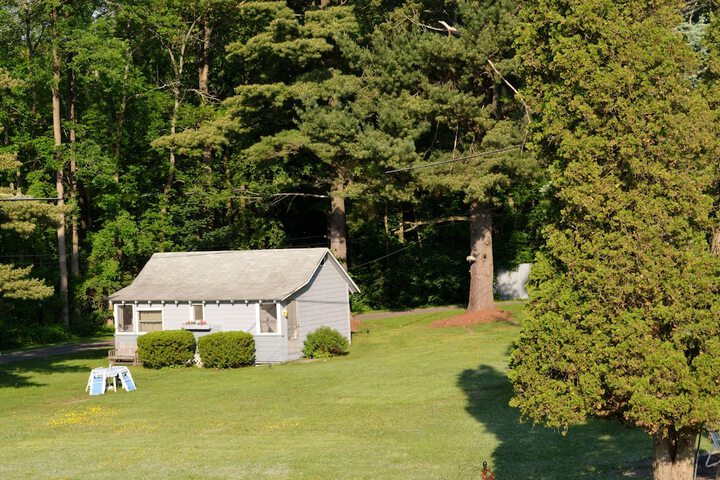 Property Grounds 53 of 61