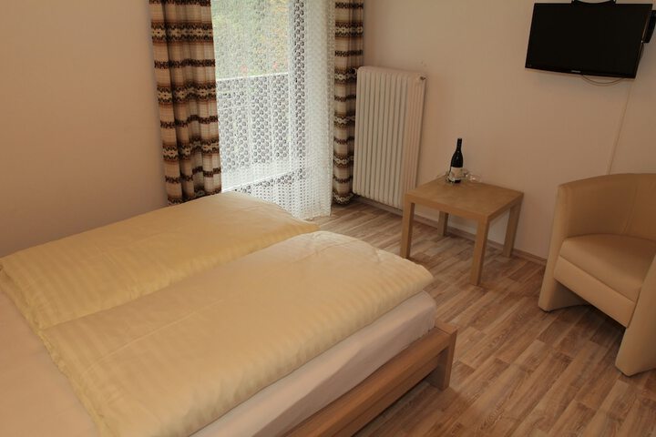 Room 21 of 61