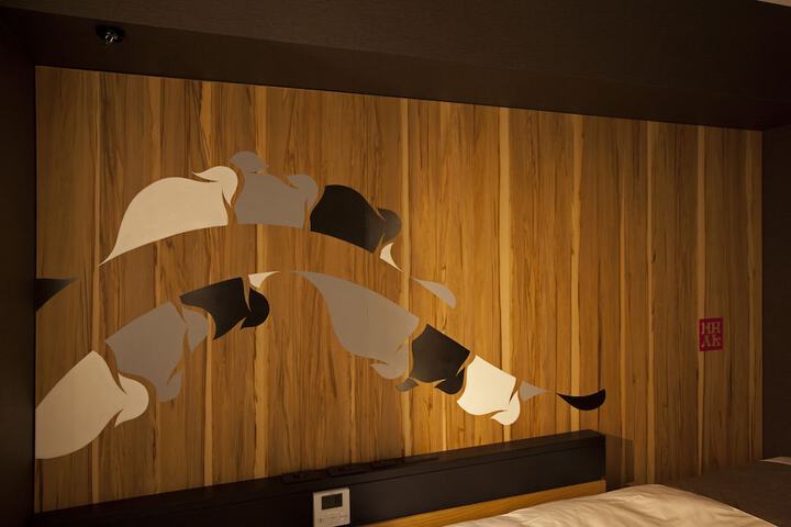 Room 36 of 107