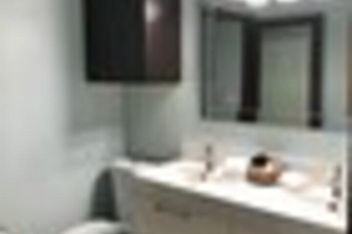 Room 173 of 267
