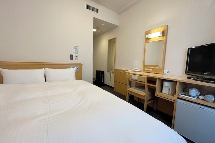 Room 7 of 41