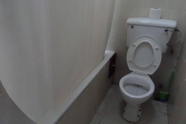 Room 17 of 25