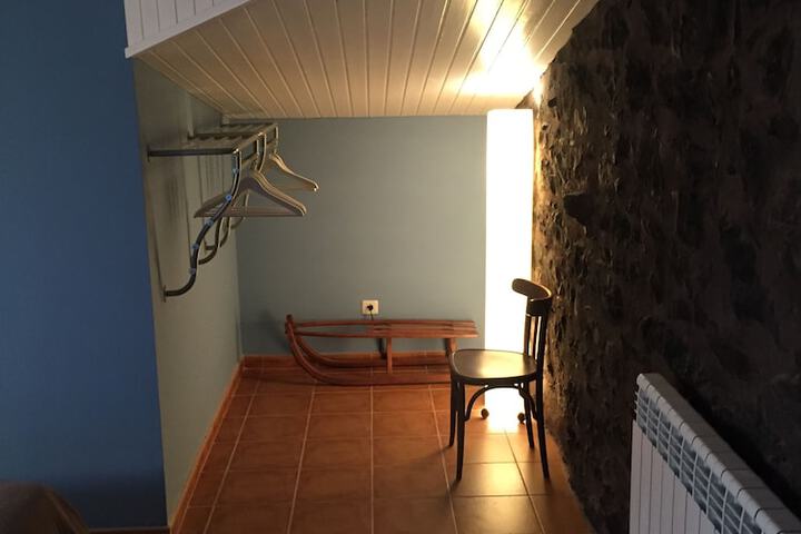 Room 8 of 44
