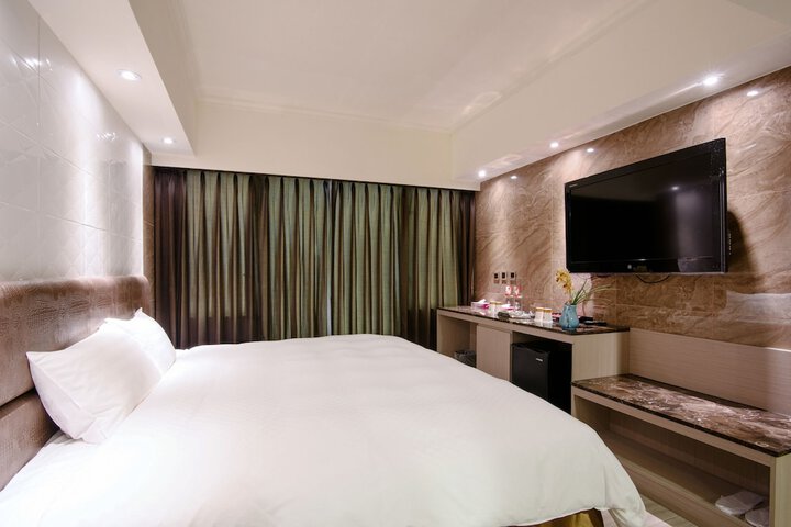 Room 5 of 39