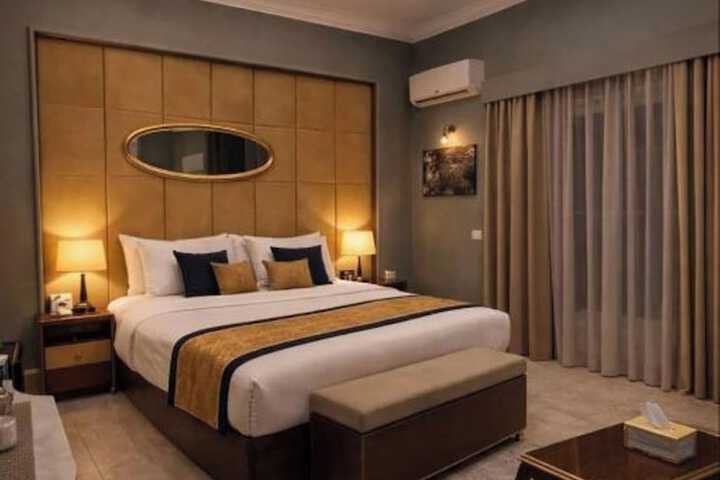 Room 34 of 68
