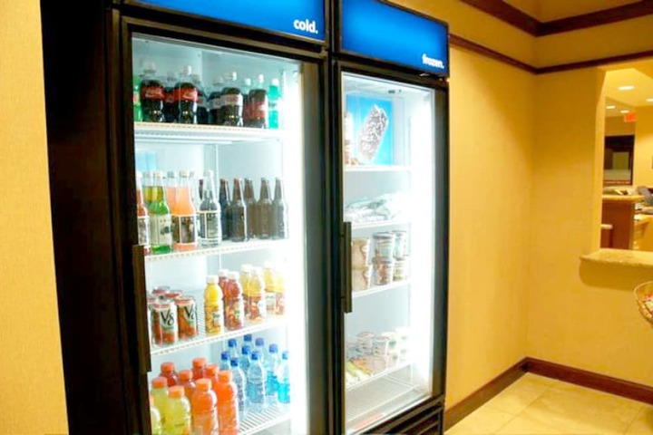 Snack bar