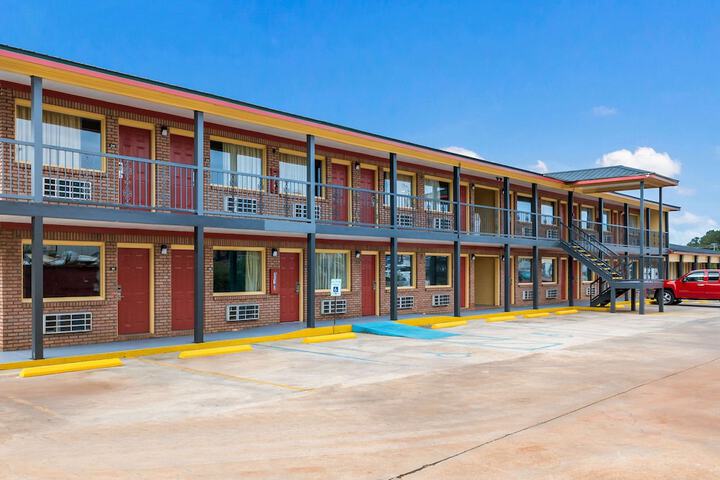 Hotel 16 of 18