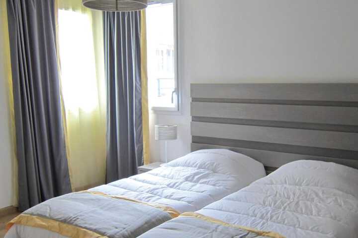 Room 9 of 29