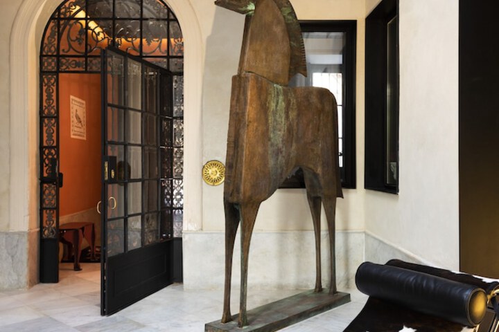 Hotel Interior 9 of 77