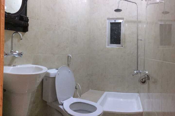 Room 16 of 26