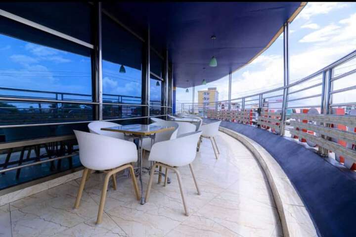 Terrace/Patio 93 of 98