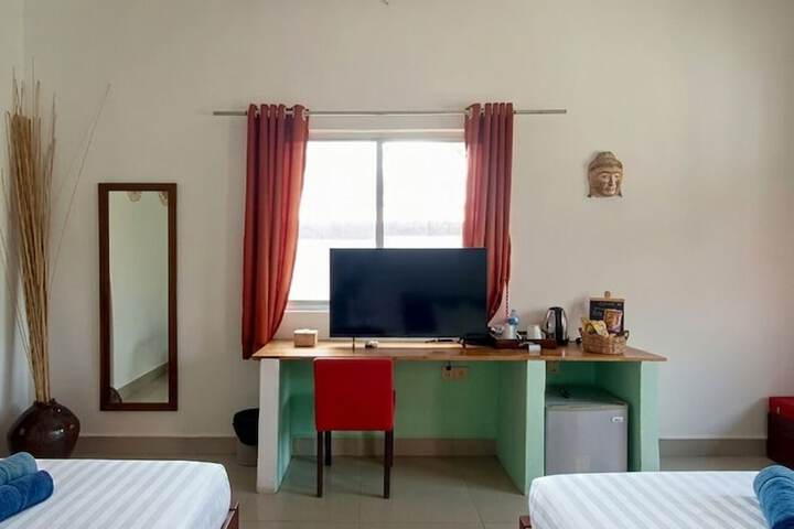 Room 18 of 36