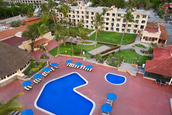 Pool 37 of 112