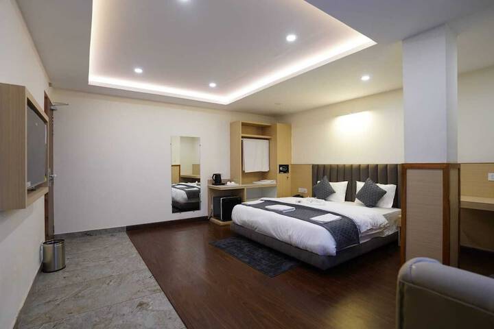 Room 20 of 49