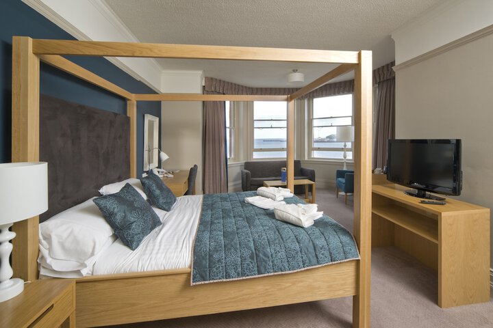 Room 35 of 100