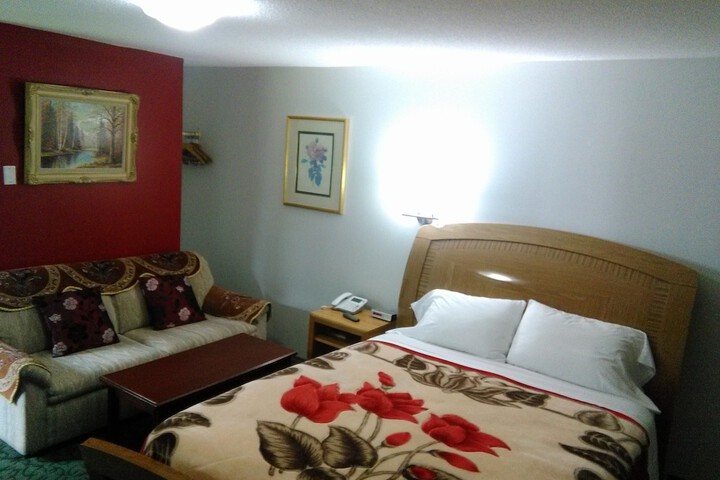 Room 6 of 35