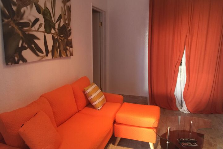 Room 15 of 38