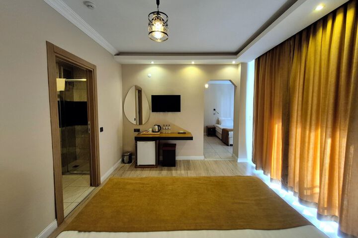 Room 13 of 58