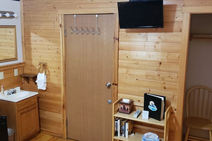 Room 19 of 90