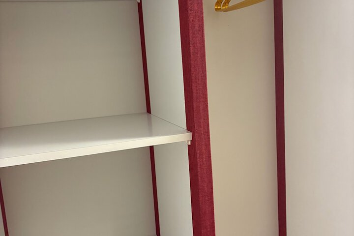 Room 193 of 266