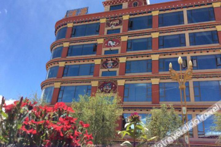 Hotel 36 of 65