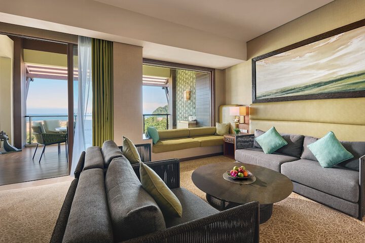 Room 46 of 182