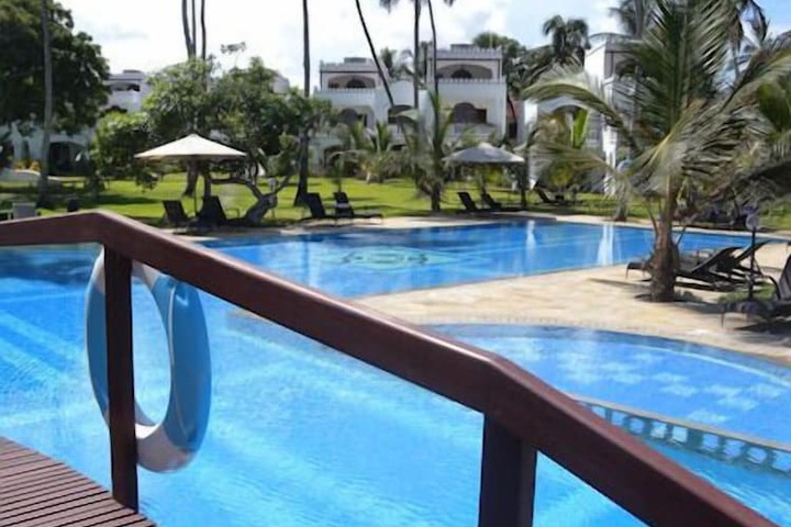 Pool 42 of 64